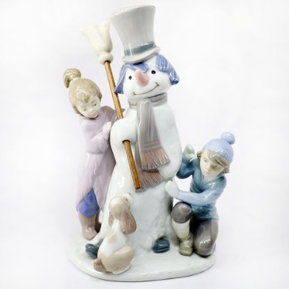 Picture of Lladro Porcelain "The Snowman" Figurine #5713 