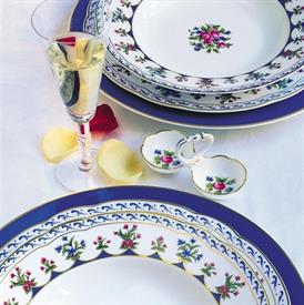 Show products in the Chateaubriand Blue pattern