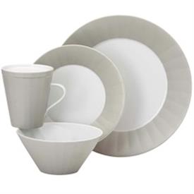 Show products in the Metria Titanium pattern