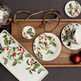 Show products in the Holly pattern