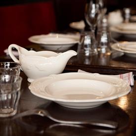 Show products in the Rocaille White pattern