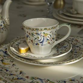 Show products in the Toscana pattern