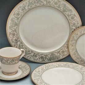 Show products in the Lorenzo de Medici pattern