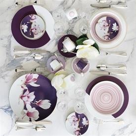 Show products in the Magnolia pattern