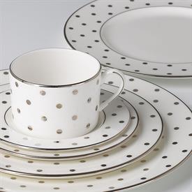 Show products in category Larabee Road Platinum