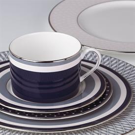 Show products in the Mercer Drive pattern