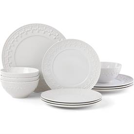 Show products in the Chelse Muse, Fleur, Reactive White pattern