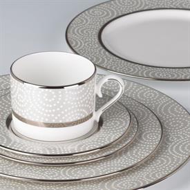 Show products in the Pearl Beads pattern