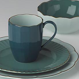 Show products in the Shades of Teal by Marchesa pattern