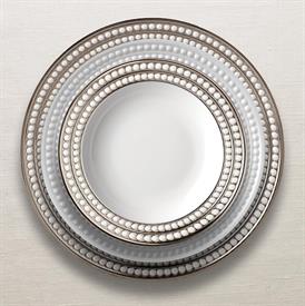 Show products in the Perlee Platinum pattern