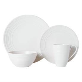 Show products in the Vella White pattern