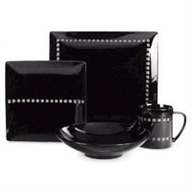 Show products in the Viewpoint Black pattern