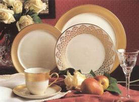 Show products in the Centennial Ivory pattern
