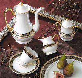 Show products in the Harvest Leaf pattern