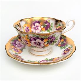Picture for category Royal Albert