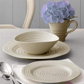 Show products in the Sophie Conran, Pebble pattern