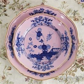 Show products in the Oriente Italiano Azalea pattern