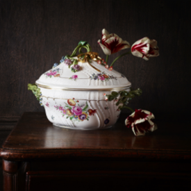 Show products in the Primavera pattern