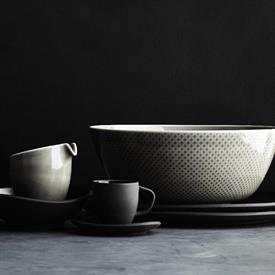 Show products in the Junto Pearl Grey pattern
