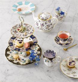 Show products in the 100 Years of Royal Albert pattern