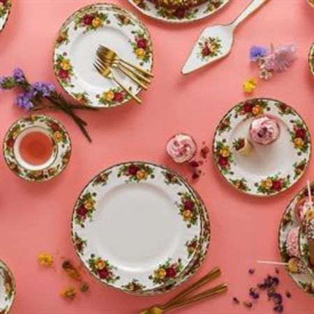Picture for pattern Old Country Roses