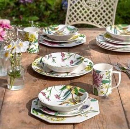 Picture for pattern Stafford Blooms