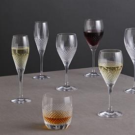 Show products in the Diamond Mosaic pattern