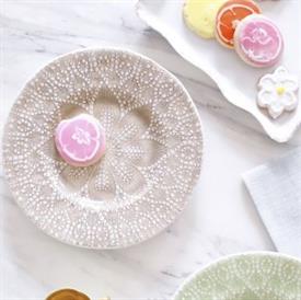 Show products in the Viva Lace Natural pattern