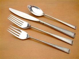 Show products in the Royal Satin pattern