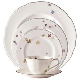 Show products in the Elizabeth by Marc Jacobs pattern