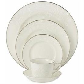 Show products in the Garden Wedding pattern