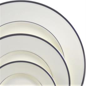 Show products in the Majesty Platinum pattern