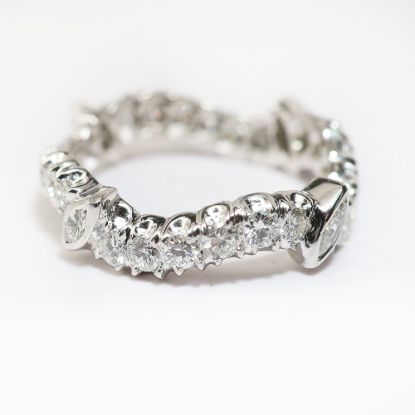 Picture of 18k White Gold Bezel Set Diamond Band