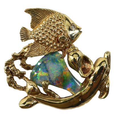 Picture of 14k Yellow Gold Black Crystal Opal Sea-Life Pendant