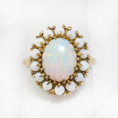 Picture of Vintage 10k Yellow Gold & Opal Cabochon Ring  