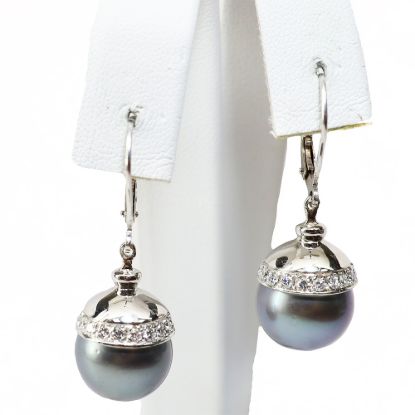 Picture of 14k White Gold Tahitian Black Cultured Pearl and Diamond Earrings