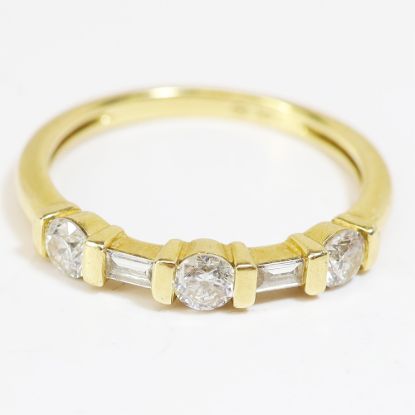 Picture of 14k Yellow Gold Diamond Band
