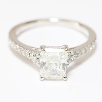 Picture of 14k White Gold Diamond Ring
