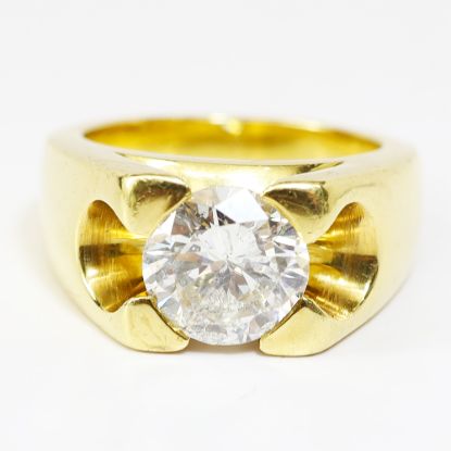 Picture of Mayors 18k Yellow Gold Solitaire Ring