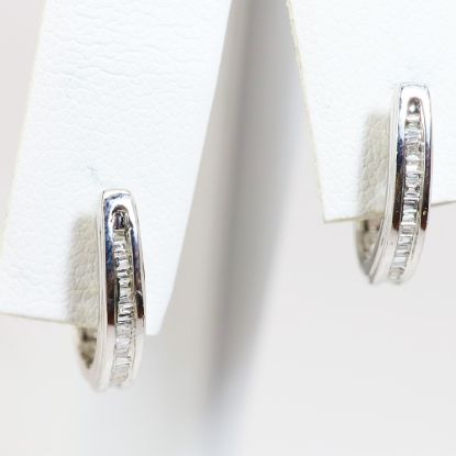 Picture of 14k White Gold Diamond Earrings