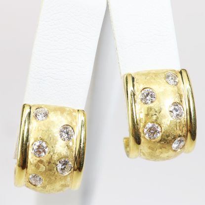 Picture of 18k Yellow Gold Burnish Set Diamond Earrings