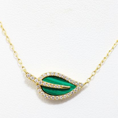 Picture of 18k Yellow Gold Green Malachite & White Diamond Leaf Motif Necklace