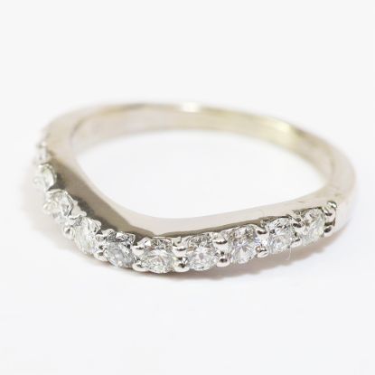 Picture of 14k White Gold Diamond Band