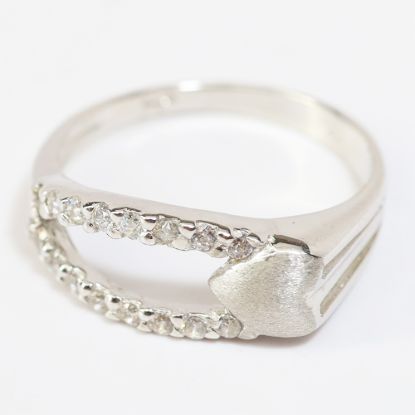 Picture of 18k White Gold Diamond Ring