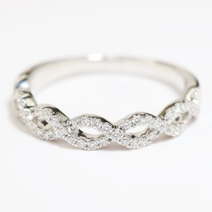 Picture of 14k White Gold Infinity Diamond Wedding Band