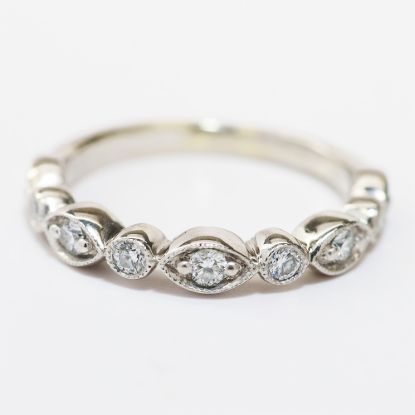 Picture of 14k White Gold Diamond Band