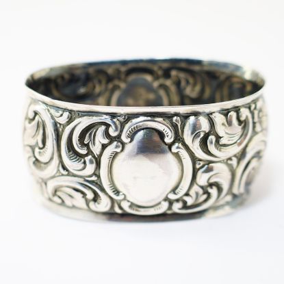 Picture of Floral Scroll Oval Napkin Ring Sterling Silver