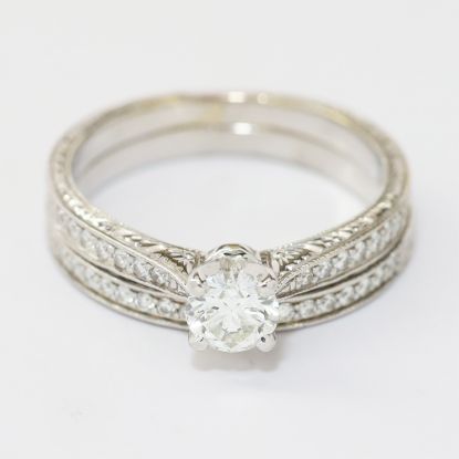 Picture of 18k White Gold Diamond Bridal Ring Set