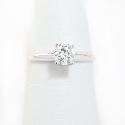Picture of 14k White Gold Solitaire Ring