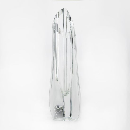 Picture of Vintage Triangular Rose Bud Flower Crystal Vase  